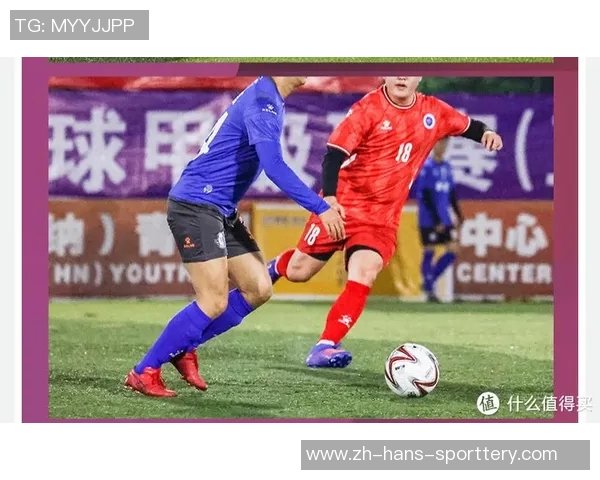 提升足球竞技水平的必备装备全解析与选购指南 提升足球竞技水平的必备装备全解析与选购指南